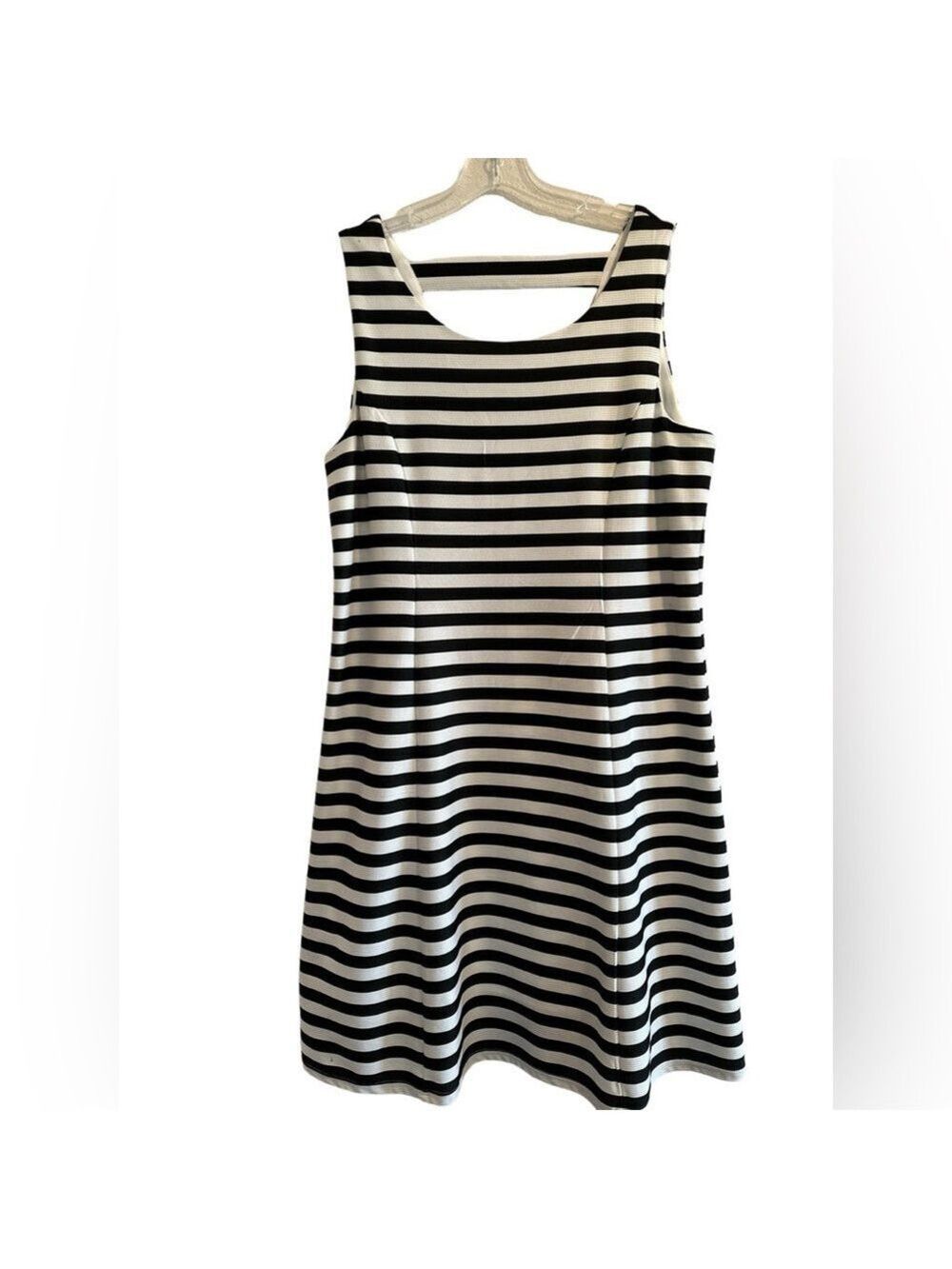 Charlie B Sleeveless Shift Dress Size Large Striped Knee Length Lined NEW NWT